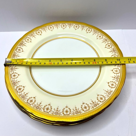 Aynsley Bone China GOLD DOWERY 7892 Smooth Rim Dinner Plate, 10 1/2" Set Of 6 - Picture 8 of 11